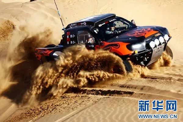 一起探尋，巴丹吉林沙漠“五絕”