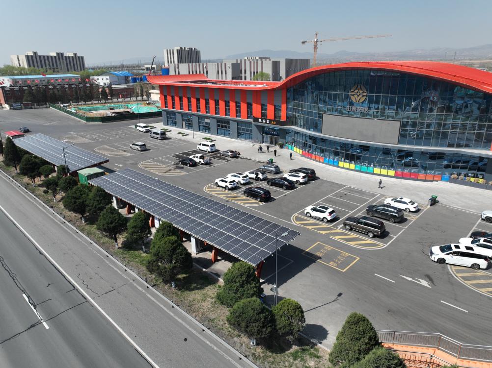 中国高速公路展现“绿色新图景”