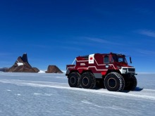 超1万公里！国产“雪豹”车辆完成南极现场测试