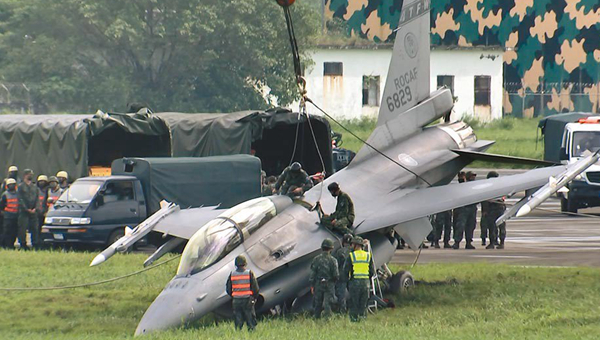 台军4400万AI设备验收即“罢工” 被批“比人眼还不可靠”