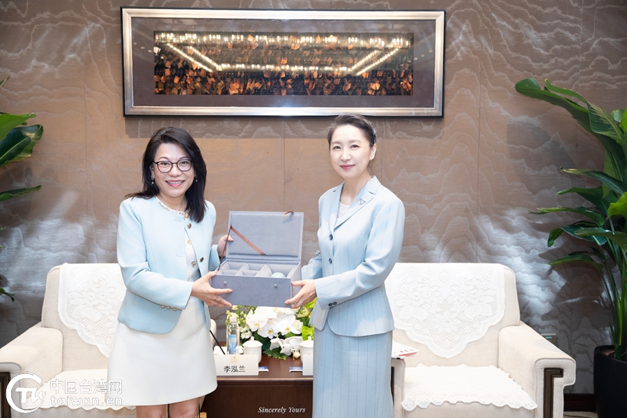 吴玺会见全国台企联妇女工作委员会参访团