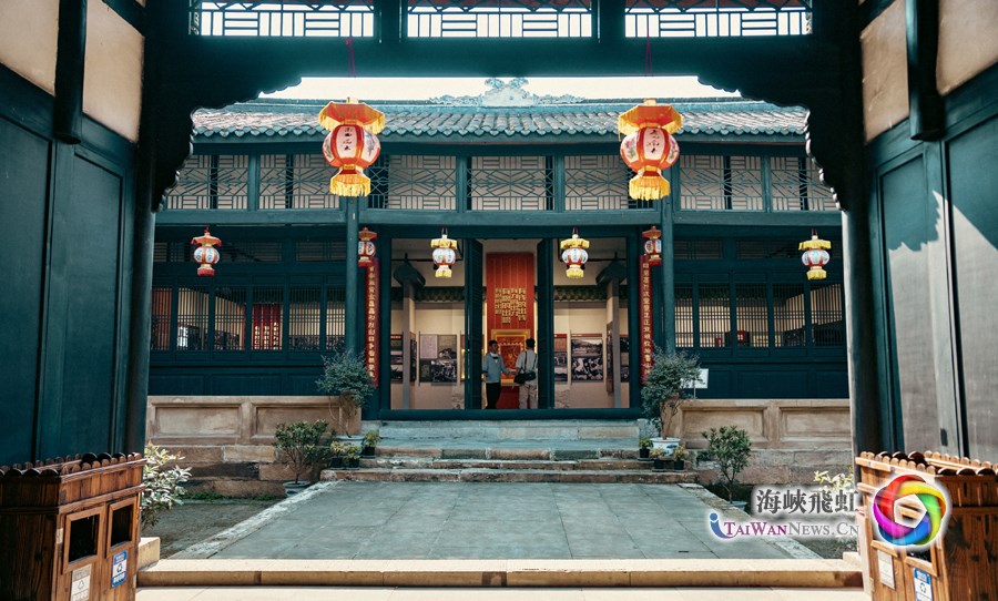 追寻抗战记忆：两岸同胞走进自贡抗日献金运动陈列馆