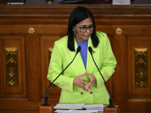 委内瑞拉代总统签署并颁布油气法改革法案