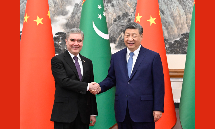 习近平会见土库曼斯坦民族领袖、人民委员会主席别尔德穆哈梅多夫