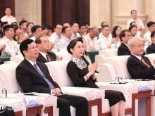 吴玺出席第十七届“重庆·台湾周”活动开幕式