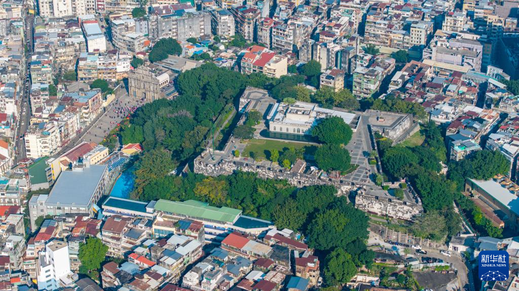 向世界递出靓丽的文化名片——记澳门历史城区申遗成功20周年