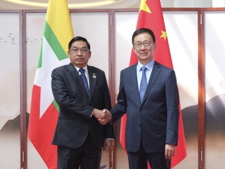 韩正会见出席第22届中国—东盟博览会的东盟国家领导人