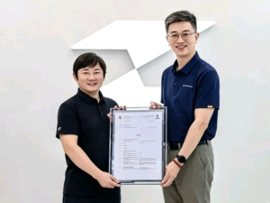 “张雪机车”被查扣：民进党当局究竟怕什么？