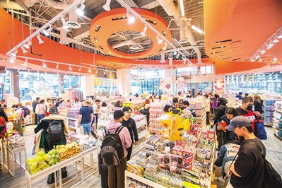 越来越多中国企业加速布局海外门店——“我是中国品牌，欢迎进店！”