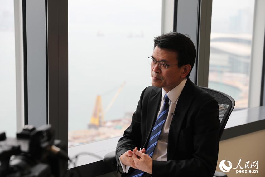 香港商务及经济发展局局长邱腾华：将香港所长贡献给国家所需