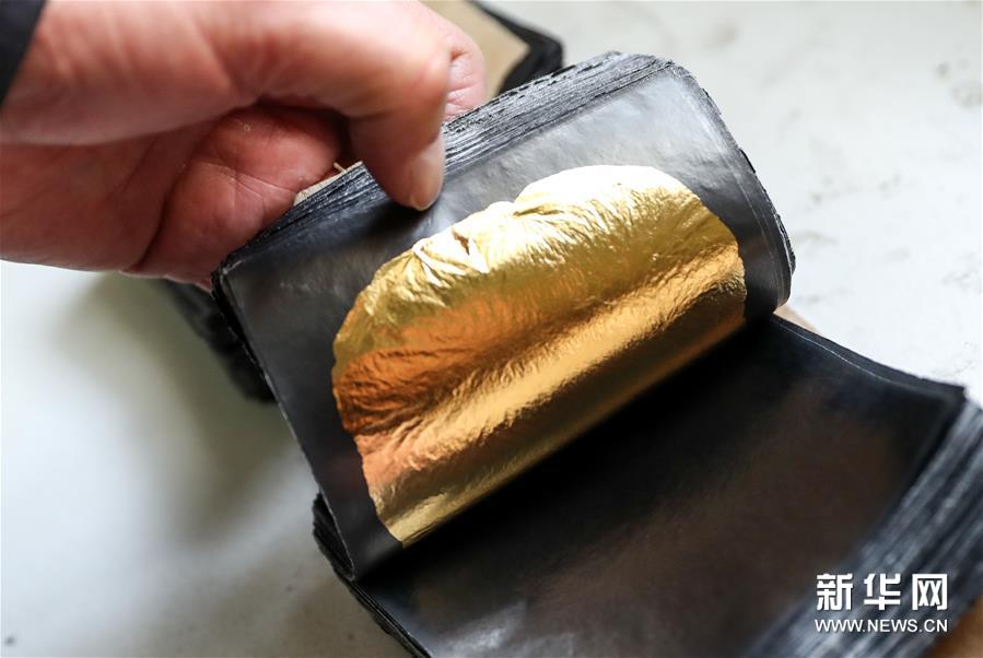 南京金箔——万锤锻制箔金来