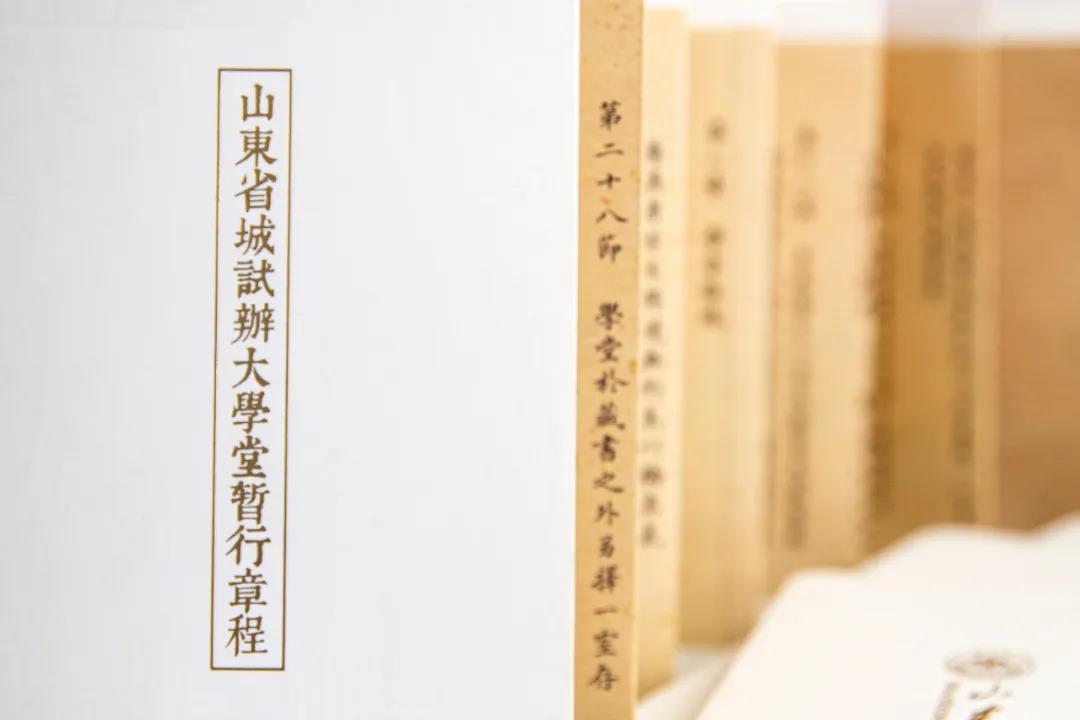 学霸们~有颜又有料的高校录取通知书上路啦！
