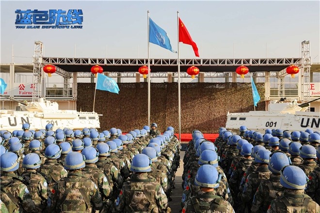 纪念中国维和30周年 电影《蓝色防线》首曝预告