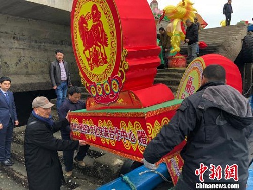 马尾35组花灯送马祖共庆元宵佳节