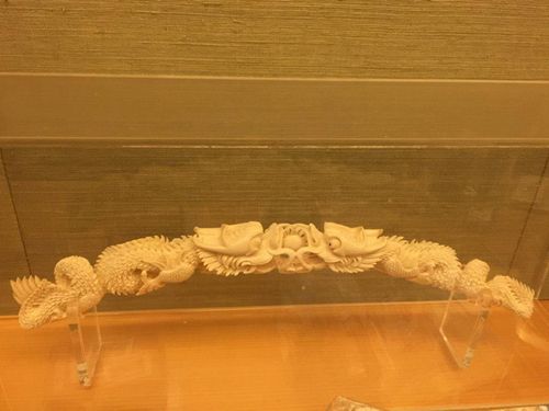 香港贪污“大老虎”珍藏拍卖，看看有些啥？