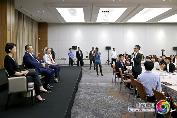 图片默认标题