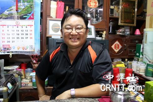 屏东鱼苗场老板吴健成：经济没倒退就不错了
