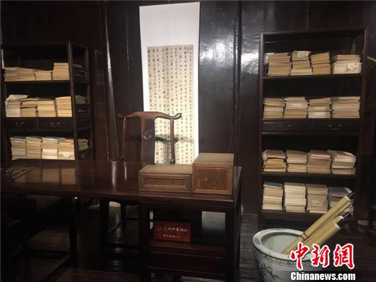 台湾文艺界人士走进浙江宁波 踏上“文化寻根”之旅