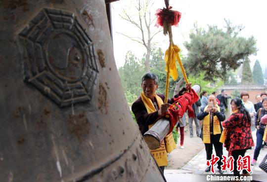 河北举行伏羲祭祀典礼 各界民众300余人参加