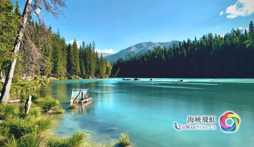 新疆喀纳斯湖_fororder_efe4673feacc4275b2b3abb9fcd36b87.830x480