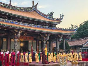 台北孔庙举行祭孔大典