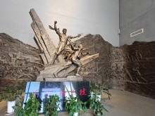 台青：铁血万家岭 月映庐山辉