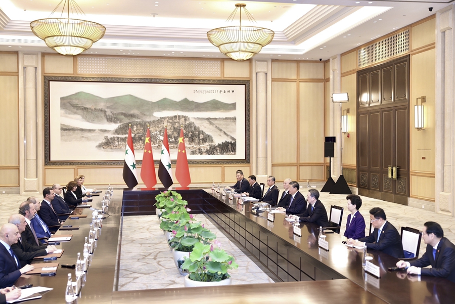 习近平会见叙利亚总统巴沙尔