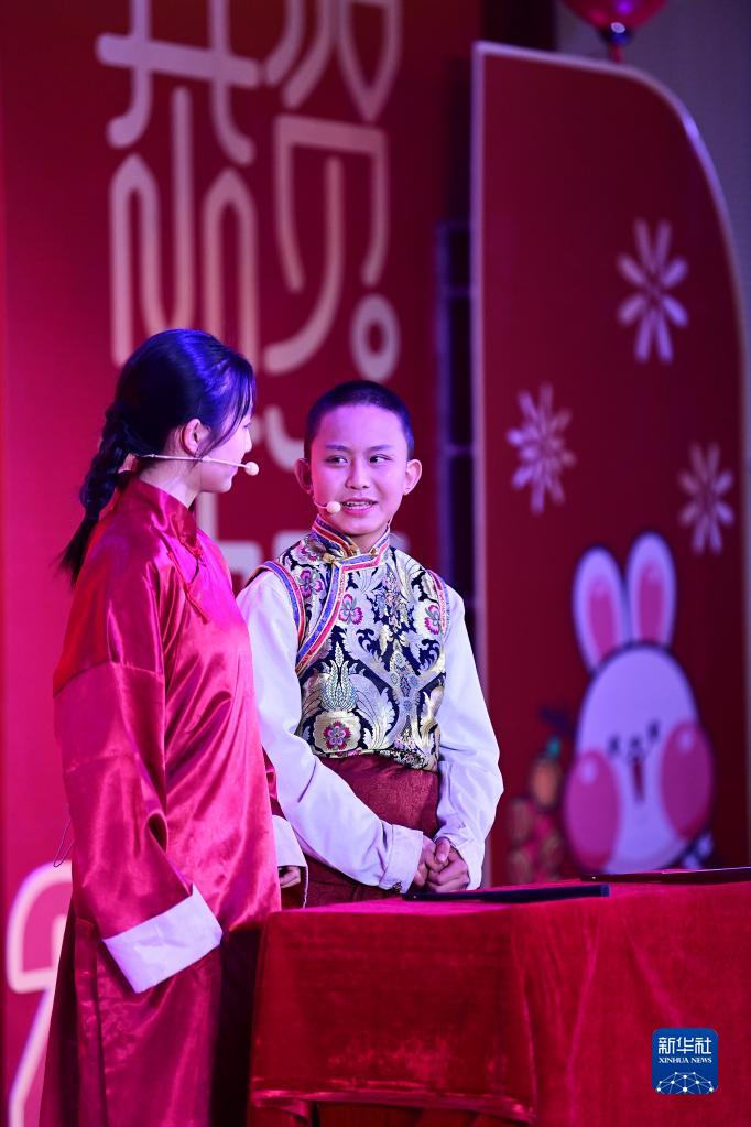 西安：汉藏学生共庆藏历新年