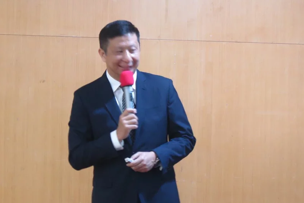 岛内军事专家质疑“全民防务手册”：停水找客服，电话设在衡山指挥所吗？