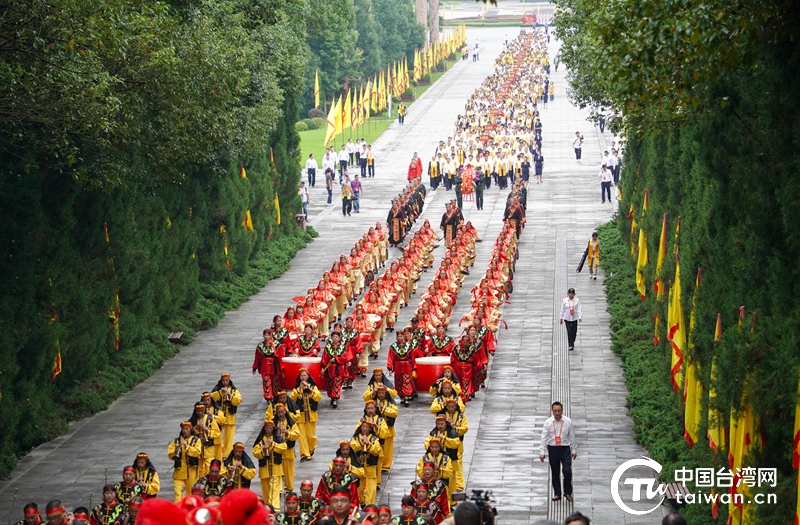 炎黃子孫不忘始祖 逾500臺(tái)灣同胞湖南炎陵尋文化根脈