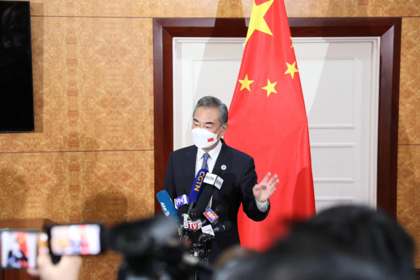 坚持和平共处、合作共赢是大势所趋