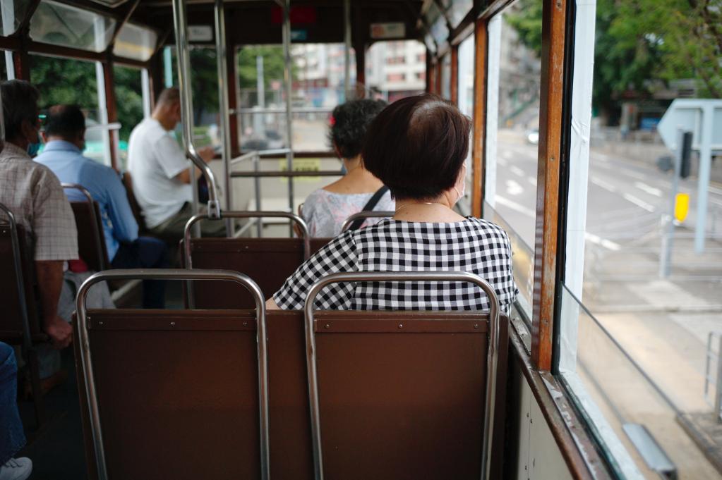 百年香港电车：流动的“城市名片”