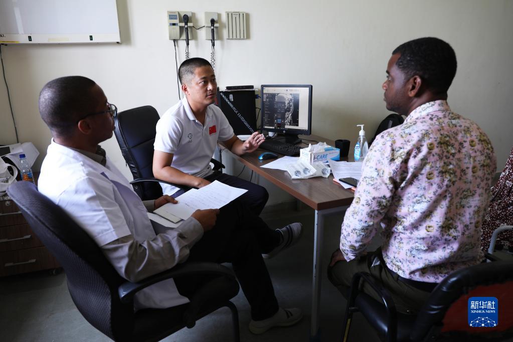 携手建设更加美好的世界——写在习近平主席提出构建人类命运共同体理念十周年之际 携手建设更加美好的世界——写在习近平主席提出构建人类命运共同体理念十周年之际