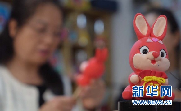 面塑生“花” 老手艺焕发新活力