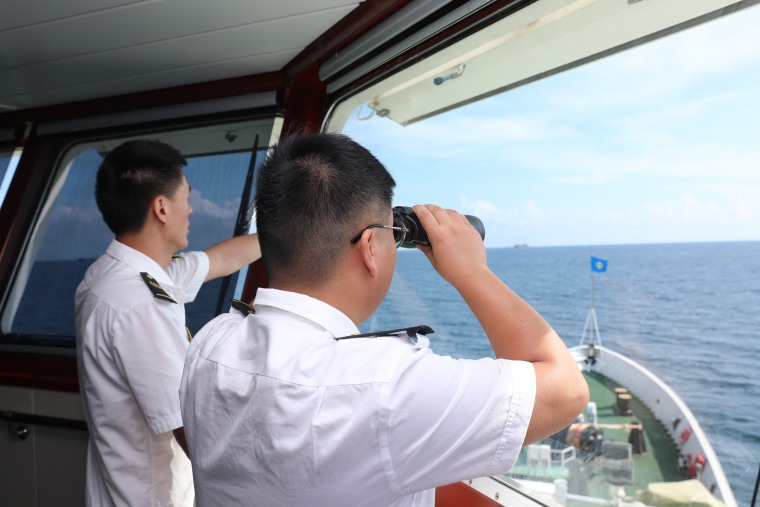 “海巡03”轮首次环海南岛暨西沙水域巡航值守行动圆满结束