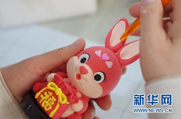 面塑生“花” 老手艺焕发新活力