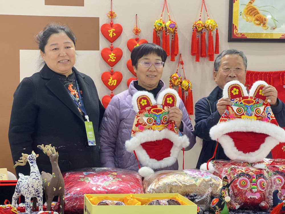非遗在乡村 澎湃新动能