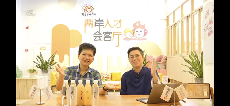 中秋钱塘，碧海潮生