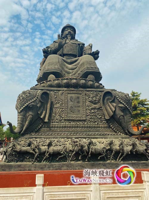 在呼和浩特感受民族文化融合之美——台湾青年内蒙古之行实录之四