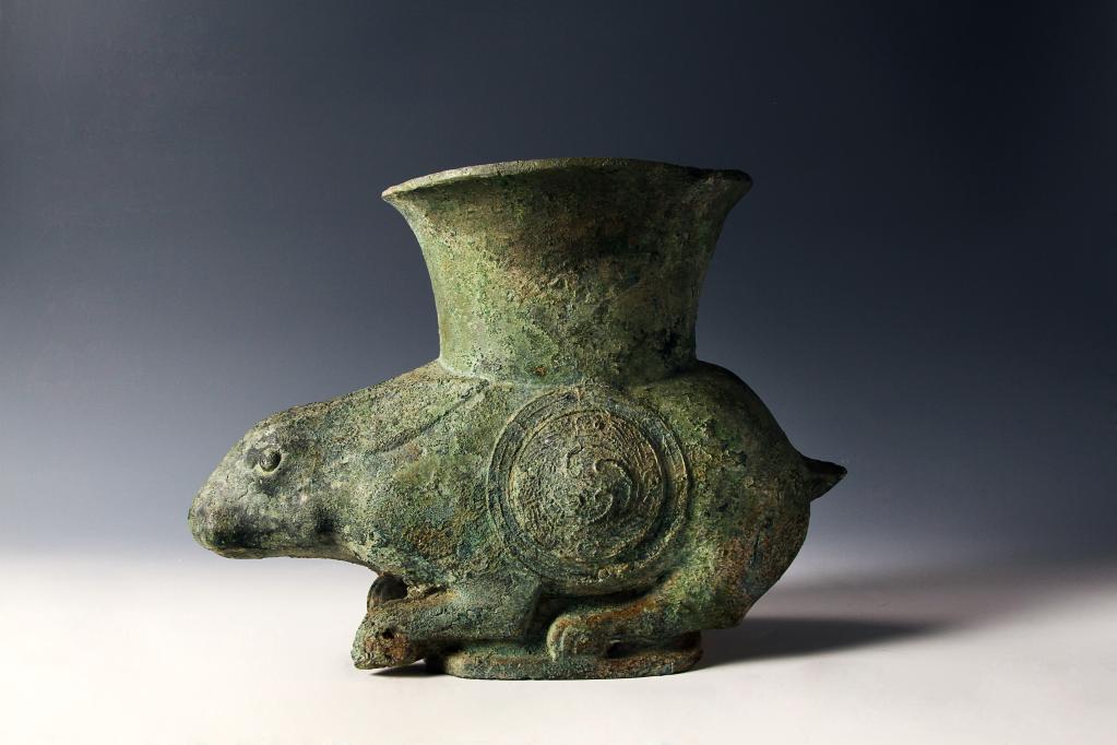 晋侯兔尊：7只全国罕见的青铜兔 满满的仪式感