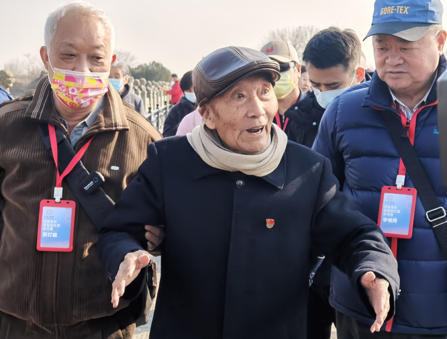 两岸乡亲，越走越亲